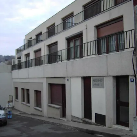 Lafayette لا بوربول